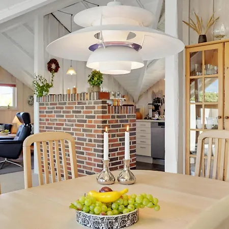 Feriehus 3 Bedroom Stunning In Hvide Sande *