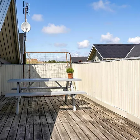 3 Bedroom Stunning In Hvide Sande Bjerregård